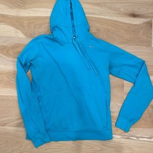 More teal than pictured Nike pullover